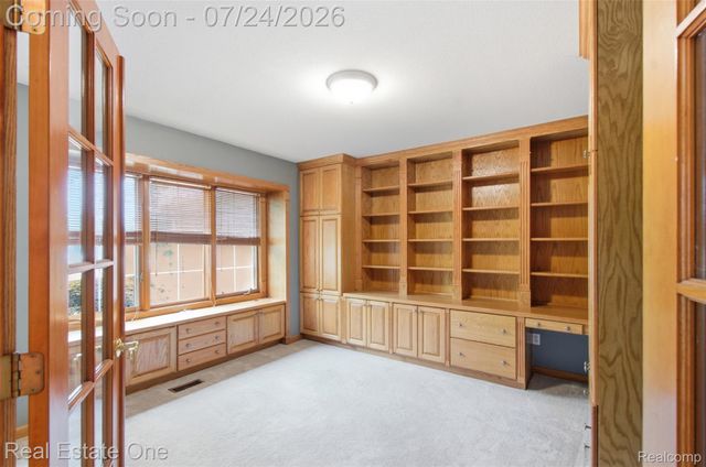 7805 Rutherford Court, Canton Charter Township, MI 48187