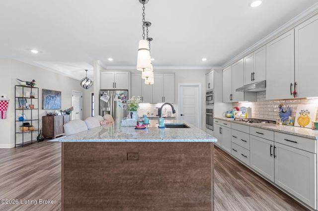 11604 Angel Falls Ct, Prospect, KY 40059