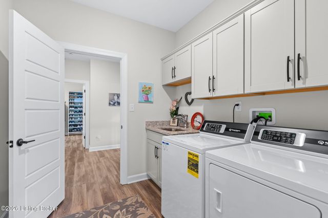 11604 Angel Falls Ct, Prospect, KY 40059