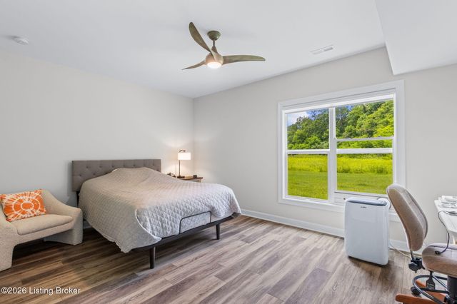 11604 Angel Falls Ct, Prospect, KY 40059