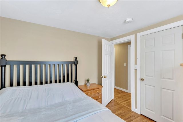 1 Thorwald Dr, Dennis, MA 02660