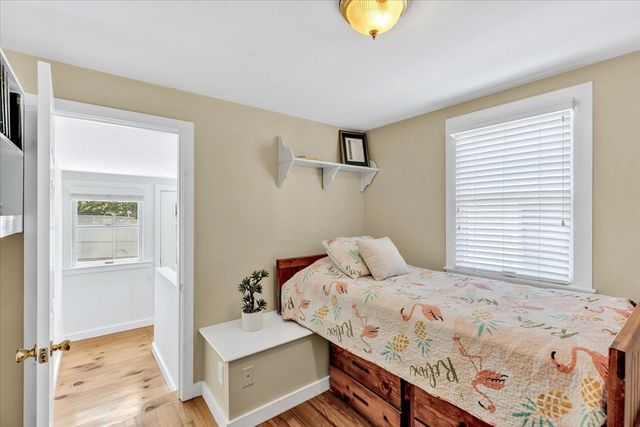 1 Thorwald Dr, Dennis, MA 02660