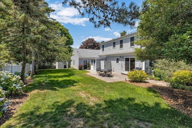 1 Thorwald Dr, Dennis, MA 02660