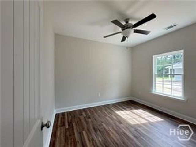 199 Freshwater Lane NE, Ludowici, GA 31316