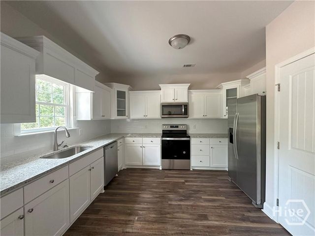 199 Freshwater Lane NE, Ludowici, GA 31316