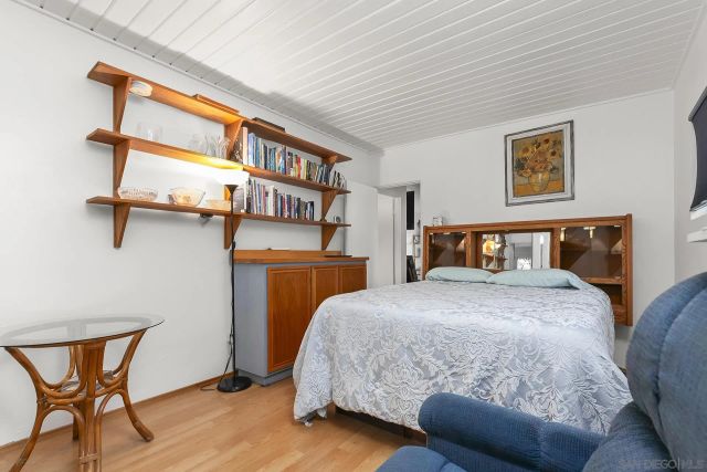 5038-40 W Point Loma Blvd, San Diego, CA 92107