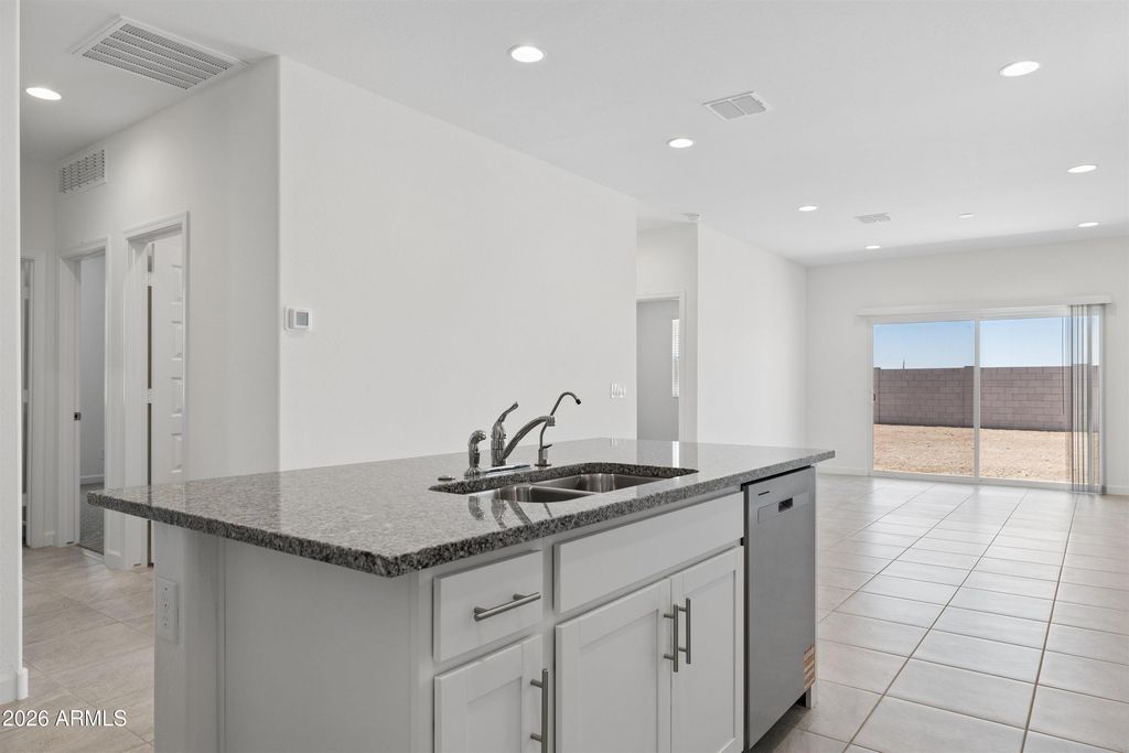 5576 E Darwin Drive, San Tan Valley, AZ 85140 — photo 4