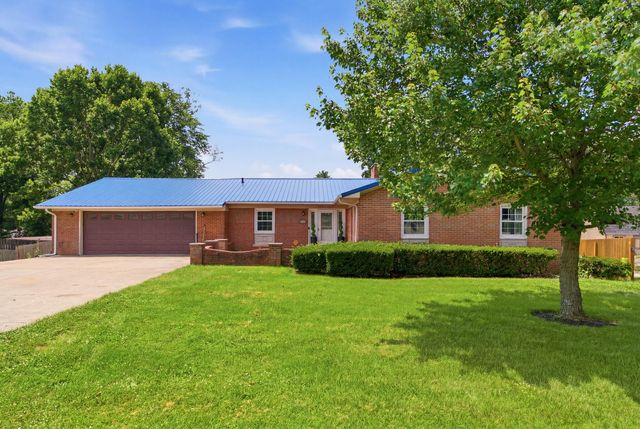 206 Hiawatha Trail, Georgetown, KY 40324