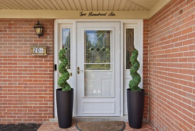 206 Hiawatha Trail, Georgetown, KY 40324