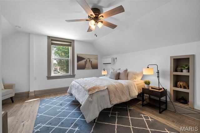 4058 Phillips Avenue, St Louis, MO 63116