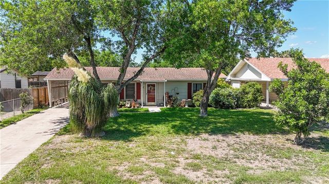 118 W Davis Street, Harlingen, TX 78550