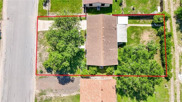118 W Davis Street, Harlingen, TX 78550