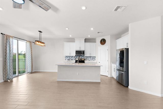 10663 SW Vasari Way, Port St. Lucie, FL 34987