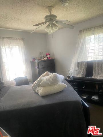 6467 Cimarron Street, Los Angeles, CA 90047