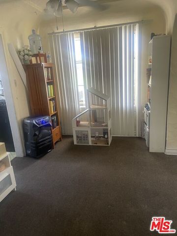 6467 Cimarron Street, Los Angeles, CA 90047