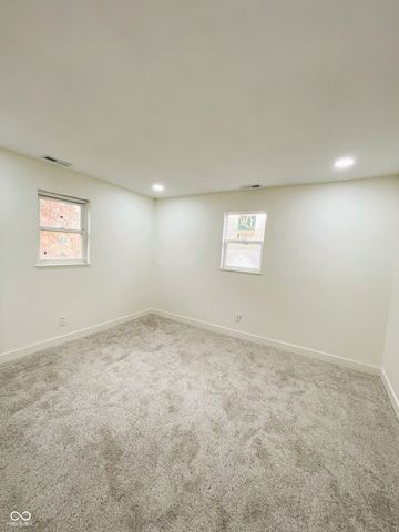 905 W 3rd Street, Anderson, IN 46016