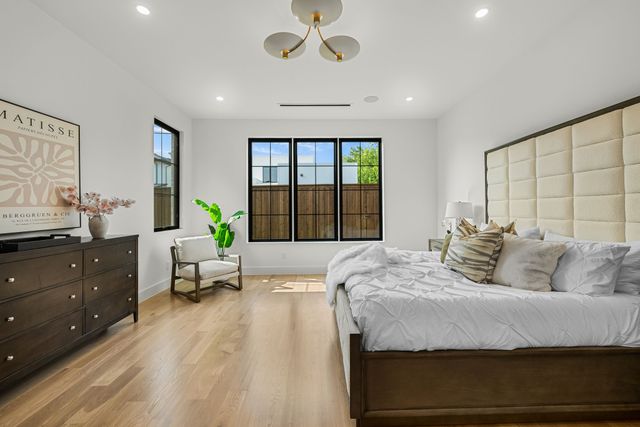 3723 Manana Drive, Dallas, TX 75220