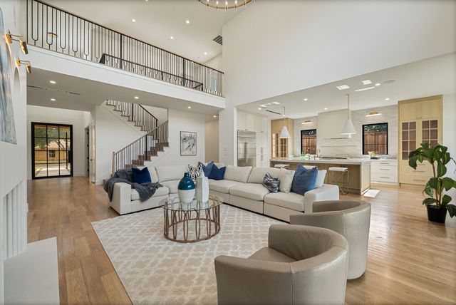 3723 Manana Drive, Dallas, TX 75220