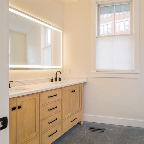 108 Bunker Hill 1, Boston, MA 02129