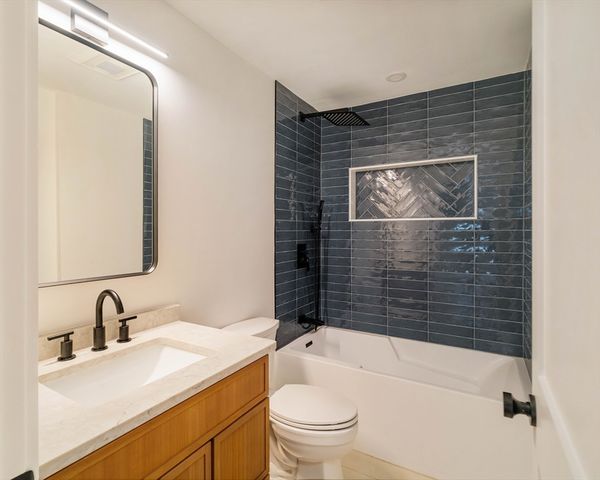 108 Bunker Hill 1, Boston, MA 02129