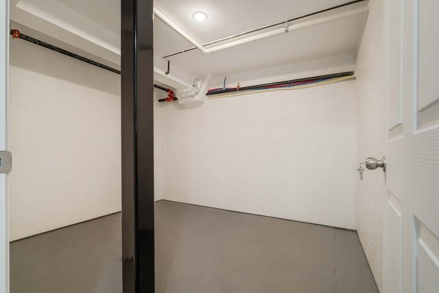 108 Bunker Hill 1, Boston, MA 02129