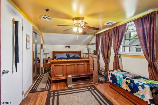 844 Lakeshore Dr, Aberdeen Twp., NJ 07735