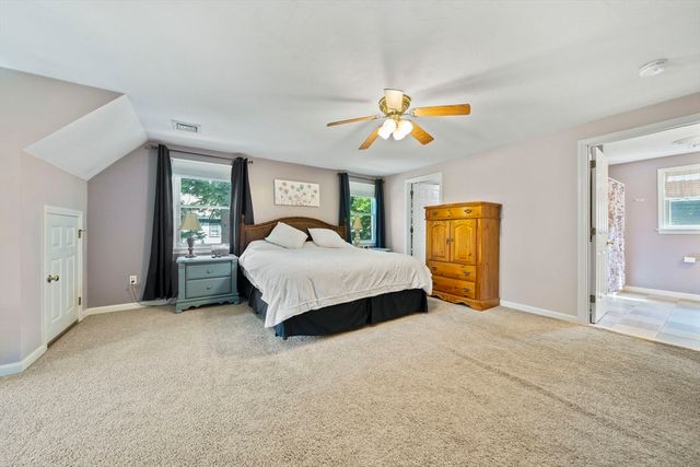 116 S High St, Foxboro, MA 02035