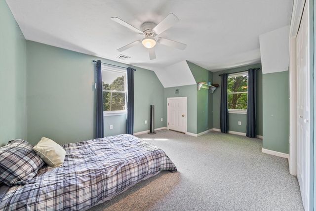 116 S High St, Foxboro, MA 02035