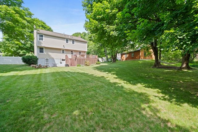 116 S High St, Foxboro, MA 02035