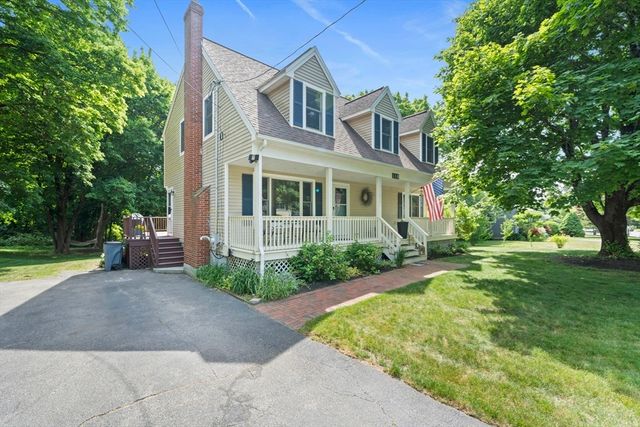 116 S High St, Foxboro, MA 02035