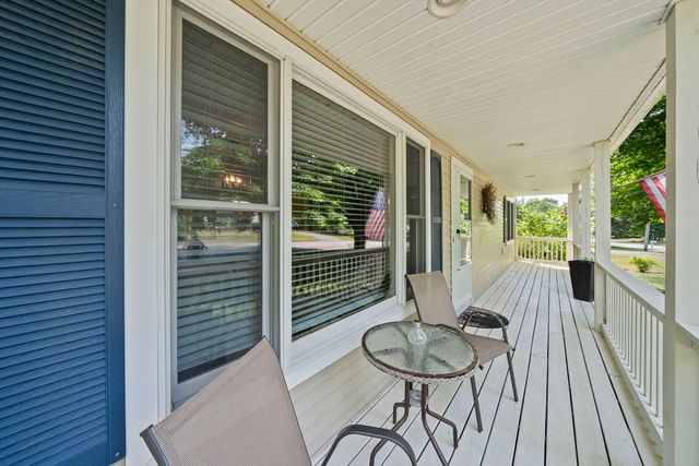 116 S High St, Foxboro, MA 02035