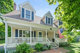 116 S High St, Foxboro, MA 02035