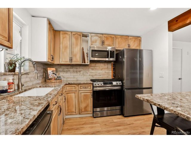 4564 W 87th Ave, Westminster, CO 80031