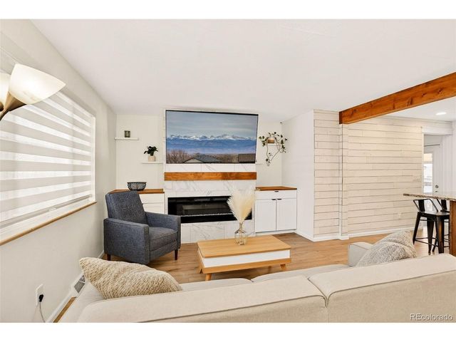 4564 W 87th Ave, Westminster, CO 80031