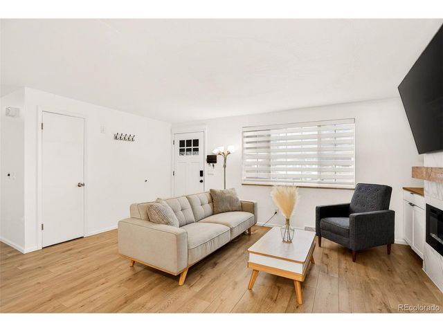 4564 W 87th Ave, Westminster, CO 80031