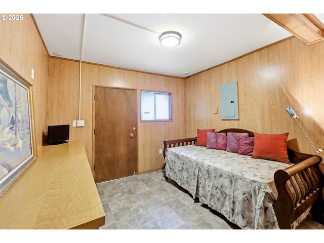 2555 Sw SUNSET Blvd, Portland, OR 97239