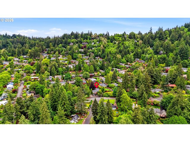 2555 Sw SUNSET Blvd, Portland, OR 97239