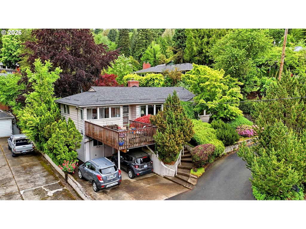 2555 Sw SUNSET Blvd, Portland, OR 97239