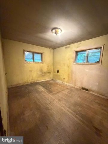 7840 DANIELS AVE, Baltimore, MD 21234