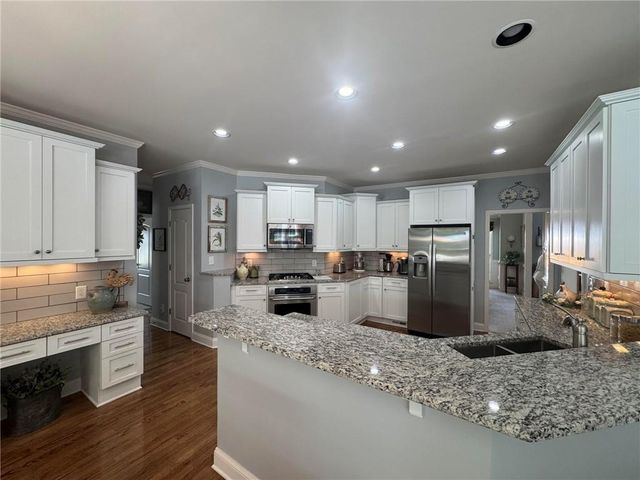 2255 Turtle Creek Way, Lawrenceville, GA 30043