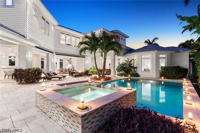 615 Binnacle DR, Naples, FL 34103