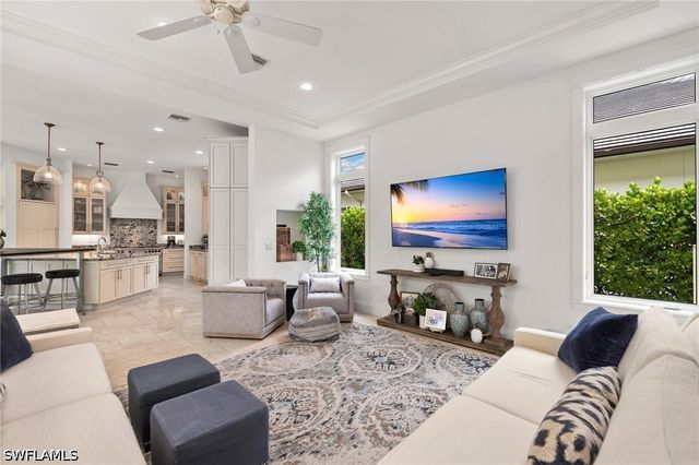 615 Binnacle DR, Naples, FL 34103