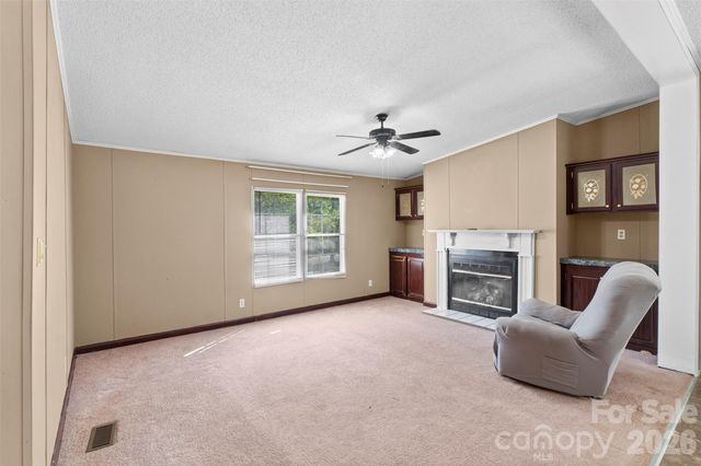 199 Sable Lane, Thomasville, NC 27360