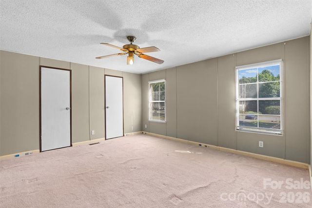 199 Sable Lane, Thomasville, NC 27360