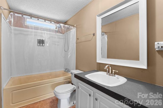 199 Sable Lane, Thomasville, NC 27360