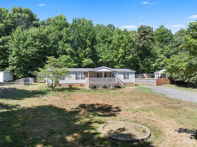 199 Sable Lane, Thomasville, NC 27360