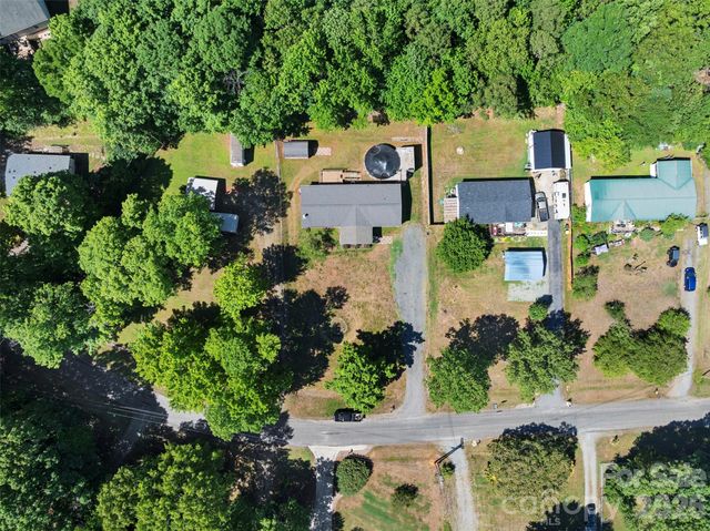 199 Sable Lane, Thomasville, NC 27360