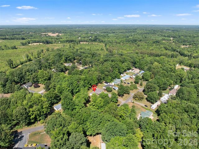 199 Sable Lane, Thomasville, NC 27360