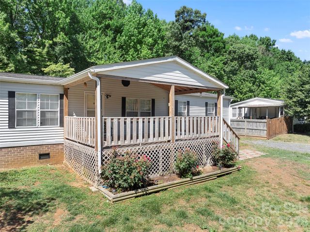199 Sable Lane, Thomasville, NC 27360