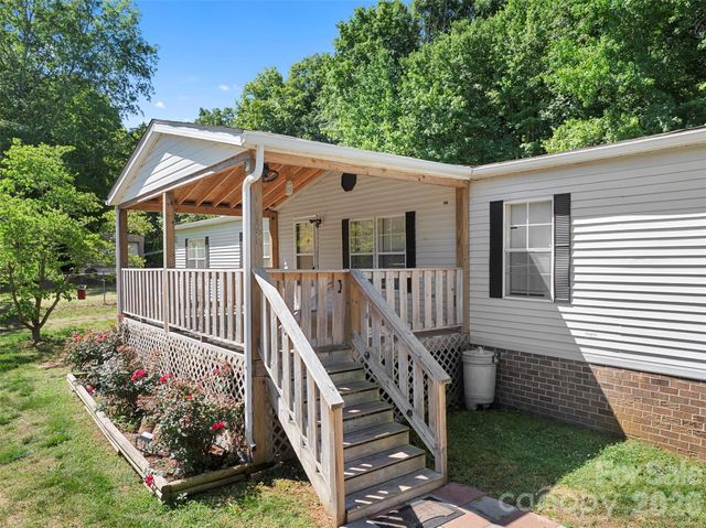 199 Sable Lane, Thomasville, NC 27360